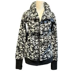 LULULEMON Cozy Cuddle Up Fleur Jacket Size 8 EC